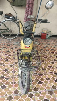 دراجة شحن للبيع  يرادلها تبديل بطاريات  للاستفسار/ 07810351547 او فيس ...