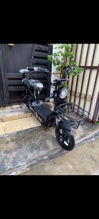 دراجه شحن للبيع  جديده باتريات جديده كلشي شغال مابيها اي نقص سعر 160قف...