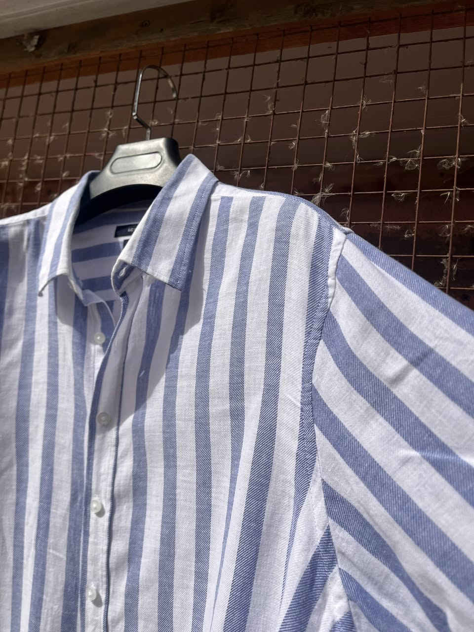 قميص لينن
مزيج بين لينن و القطن
القطعة جداً نضيفة
القياس (2XL)
السعر 16 شامل التوصيل


**إذا كنت صاحب هذا الإعلان وتريد حذفه لأي سبب، رجاءا أرسل رسالة إلى الدعم الفني**