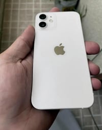 ايفون 12 • ٦٤ • بطاريه ٨١
