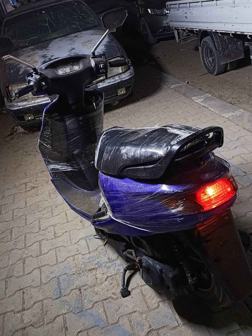 سلام عليكم دراجه فراشه نثيه للبيع مكان النجف مكلف بل نشر الاستفسار ***********
