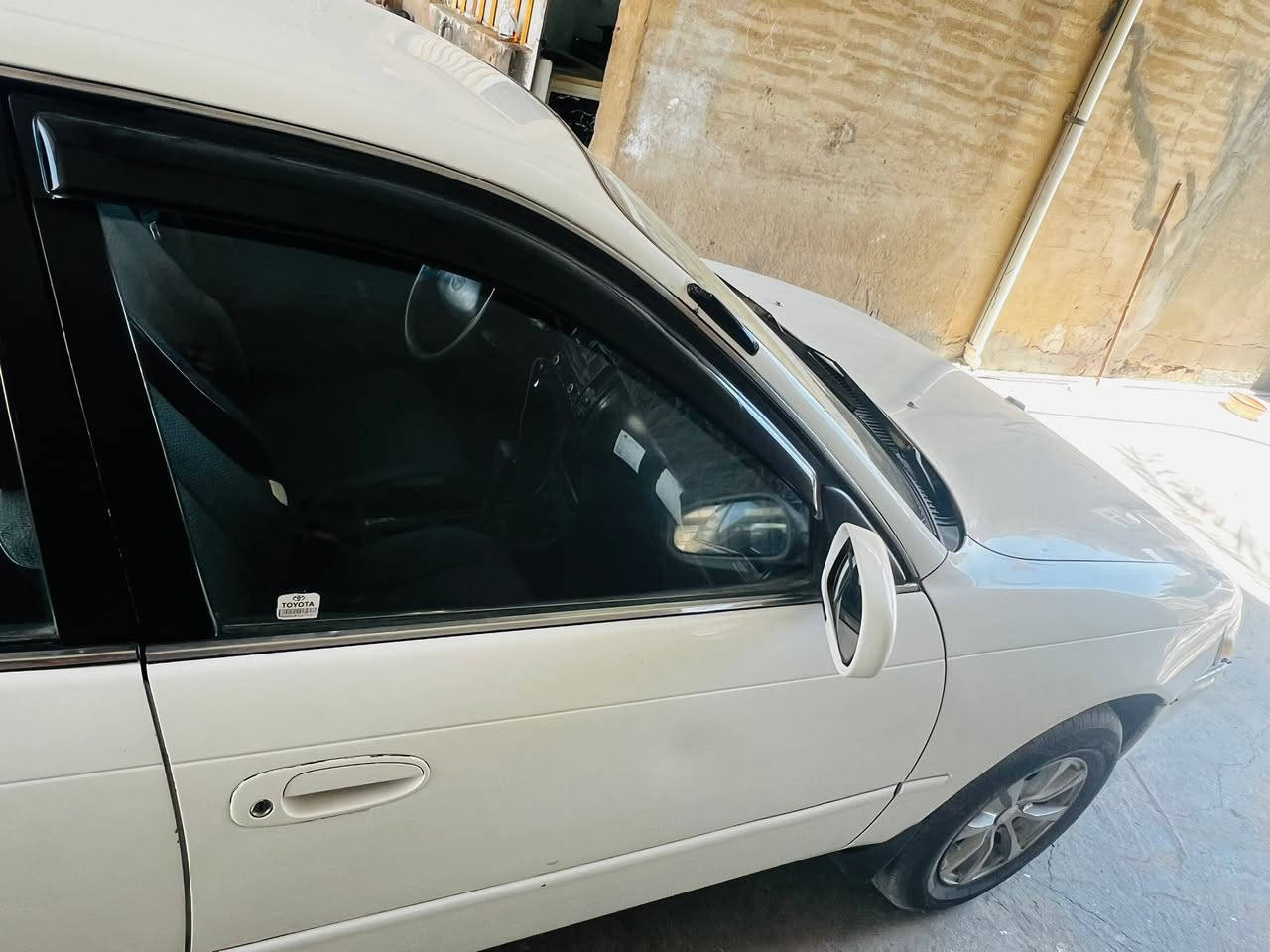 السلام عليكم
كورلا 1995 ابيض
سياره جاهزه مابيها اي نقض
كير محرك تخم تاير جديد
سعر 55 
***********/
***********

