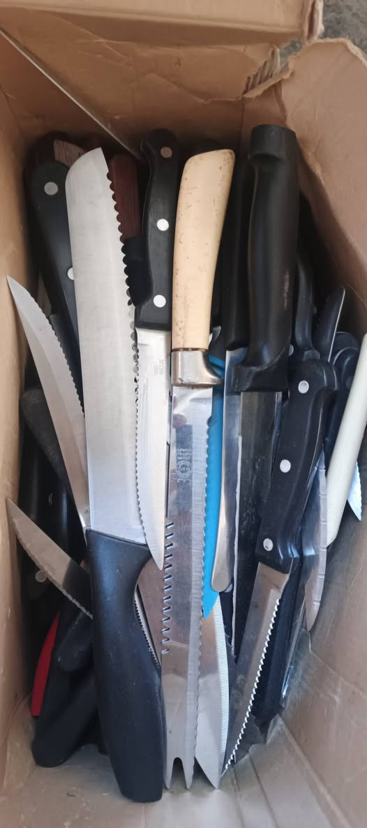 متوفره ٤٠٠ كيلو ادوات المطبخ باله كندي الكيلو ٢٥٠٠ يباع شلع النجف يوجد توصيل


**إذا كنت صاحب هذا الإعلان وتريد حذفه لأي سبب، رجاءا أرسل رسالة إلى الدعم الفني**