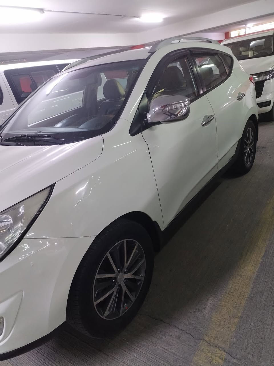 السلام عليكم  للبيع توسان 2011خليجي مكفوله من الصبغ والضربه تبديل جاملغ امامي فقط اصلي ماشيه 163محرك وكير شركه صيانه تبريد ومنضومه الوقود جديد باتري وتايرات جدد الشراي يخابر ويتدلل السعر 137وبيها مجال الاتصال بلرقم 
***********
