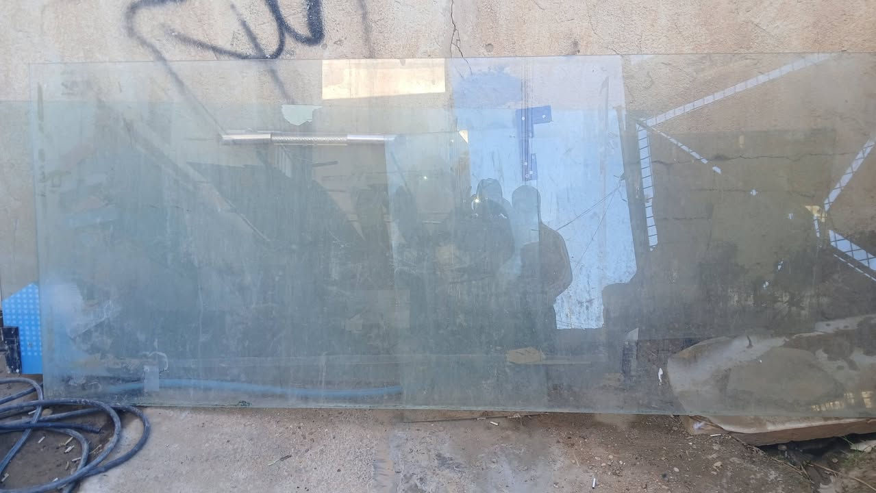 *********** ربع قطع سعر 200 وبي مجال
