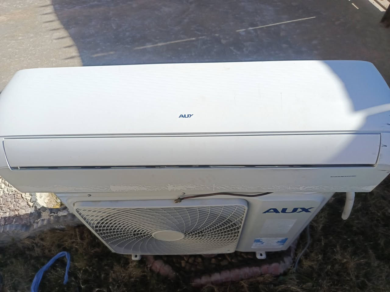 اواكس 2 طن جهاز كامل ملحقات ونضيف مشتغل موسم واحد فقط سعر 400


**إذا كنت صاحب هذا الإعلان وتريد حذفه لأي سبب، رجاءا أرسل رسالة إلى الدعم الفني**