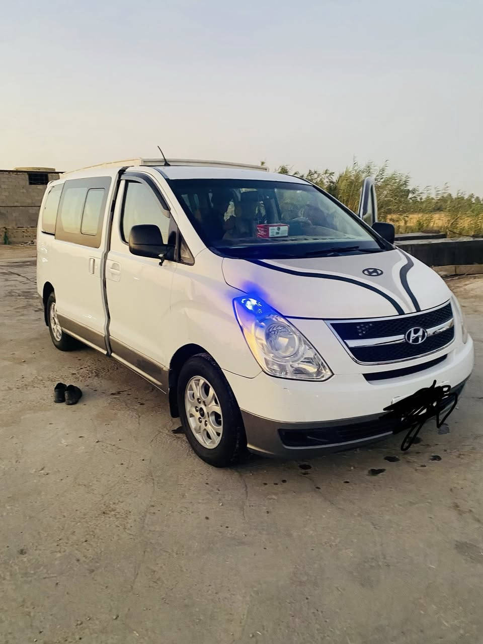 للبيع ستاركس مفتوح موديل 2012رقم ذي قار نكليزي بسمي بيه صبغ حزام جمالي فقط سونار سعر 145 وبيهه مجال مكان نجف ***********
