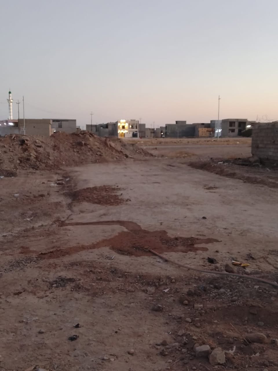 السلام عليكم
قطعة أرض للبيع بالديوم منطقة ال3 الآف 100 متر القطعه گاع بچر مدچنة بسبيس  ووالماي مالتها مسحوب وجاهز فوك الگاع


**إذا كنت صاحب هذا الإعلان وتريد حذفه لأي سبب، رجاءا أرسل رسالة إلى الدعم الفني**