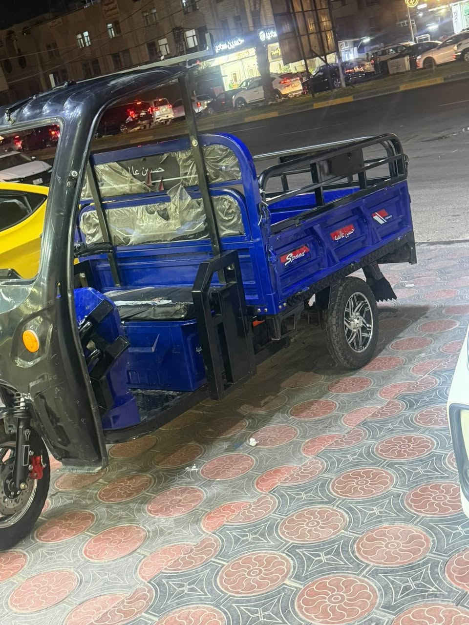 سلام عليكم ستوته للبيع شحن نظيفه ست بطاريات  بطاريات جدد سعر1250 وبيها مجال بسيط ***********
