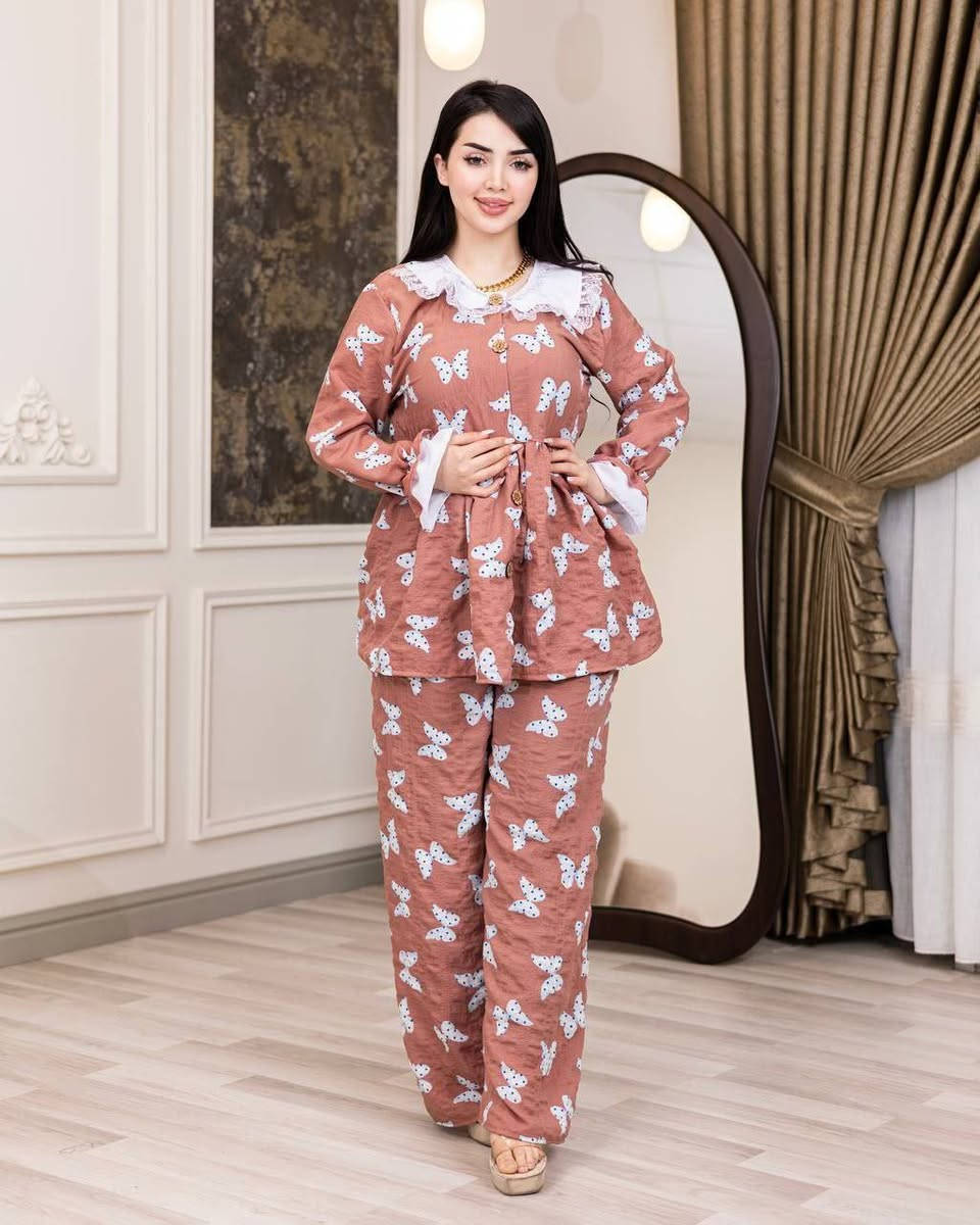 تراك نسائي هاڤ 

موديل كوري

خامة كريشة ثقيل  شغل عراقي 

فري سايز حد ١١٠ كيلو

الدرزن 140 الف 
سعر القطعة مفرد 15


**إذا كنت صاحب هذا الإعلان وتريد حذفه لأي سبب، رجاءا أرسل رسالة إلى الدعم الفني**