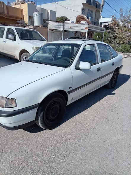 ڤیکترا مودیل 1991 سعری 18 مەعامەلا سەیارەیەکی زور پاکو بی موشکیلەیە ماڵی دوستە بوزانیاری زیاتر بیوەندی بکە *********** أربيل
