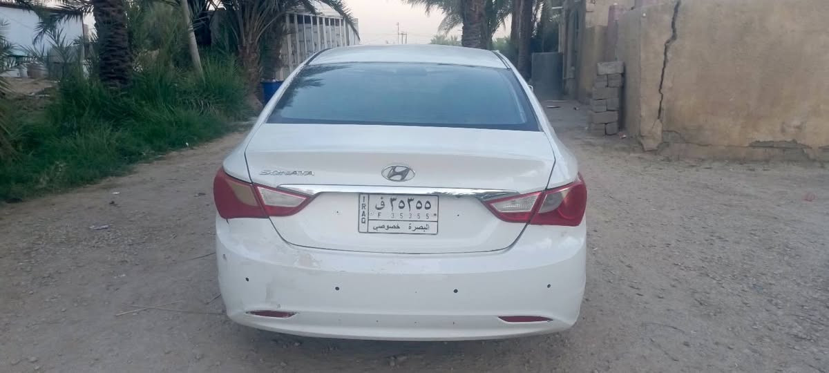 السلام عليكم سوناته خليجي موديل 2014
جهاز مكينه كير حدادي تخم تاير تبريد 
قطعتين مكينه 2400 دوش جاهز للخير
بيه جملغ خلفي وبيه مكانات صبغ السعر 74
وبيه مجال سنويه جديده بسمي 2028
مكان السياره بابل القاسم رقمي ***********
