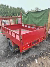 بدي لببيع وكراسي 07726156123