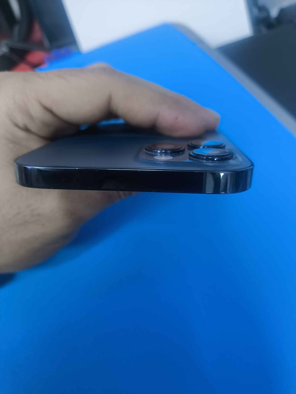 ايفون12 برو ماكس ذاكرة256 بطارية 91 جهاز مكفول من كلشي فقط ضهر مكسور سعر 4500وبي مجال توصيل اكو الجهاز وين ما تحب تفحص اني حاظر بغداد, العراق


**إذا كنت صاحب هذا الإعلان وتريد حذفه لأي سبب، رجاءا أرسل رسالة إلى الدعم الفني**