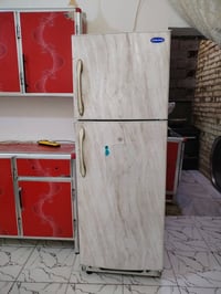 ثلاجه • حجم جبير • جديده