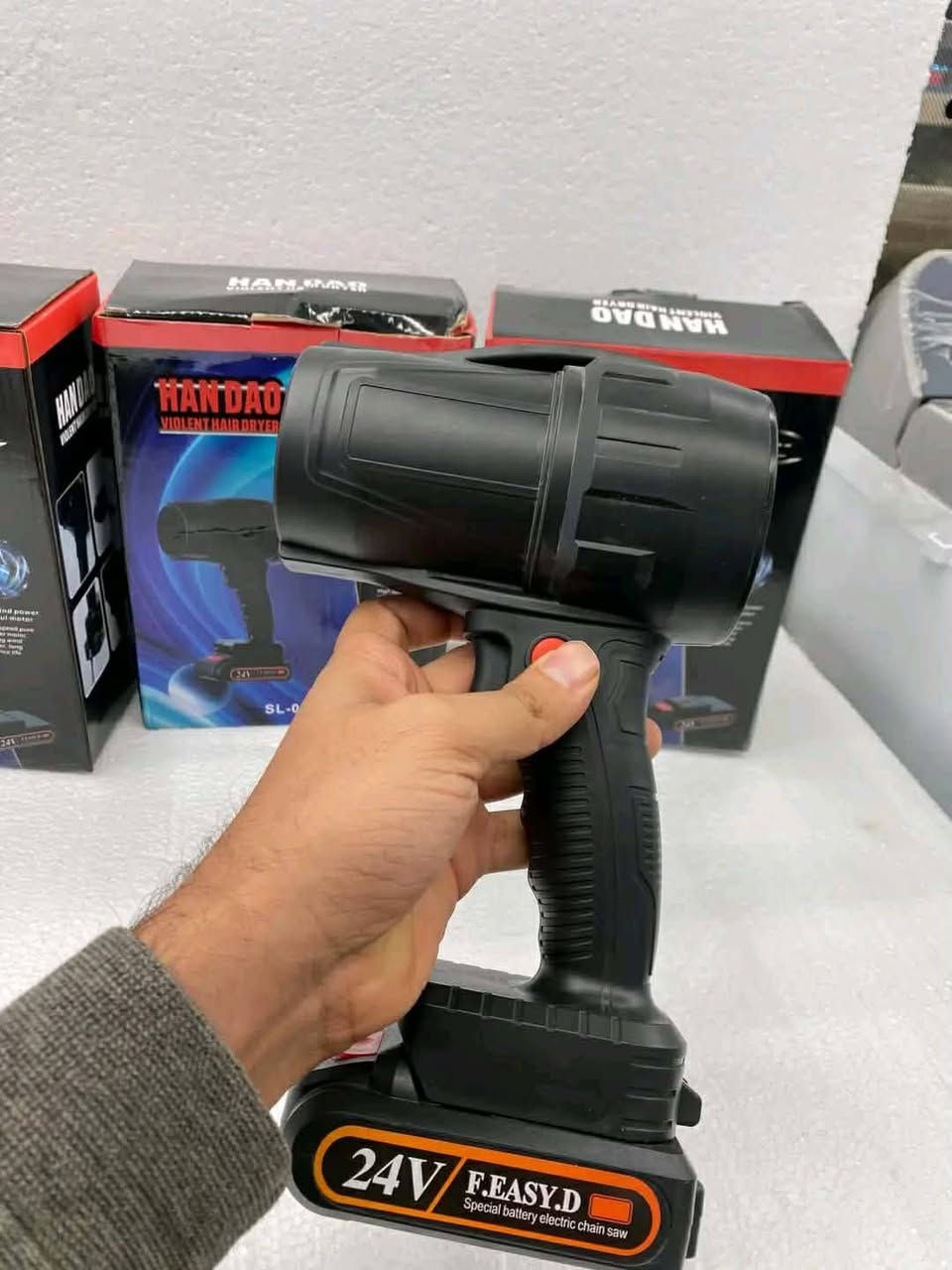 منفاخ بلور شحن مع بطاريه السعر 25 مع توصيل


**إذا كنت صاحب هذا الإعلان وتريد حذفه لأي سبب، رجاءا أرسل رسالة إلى الدعم الفني**