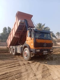 07810940374 سلام عليكم للبيع البي بترة موديل ٧٥ قمارة مل ثمانينات نظيف...