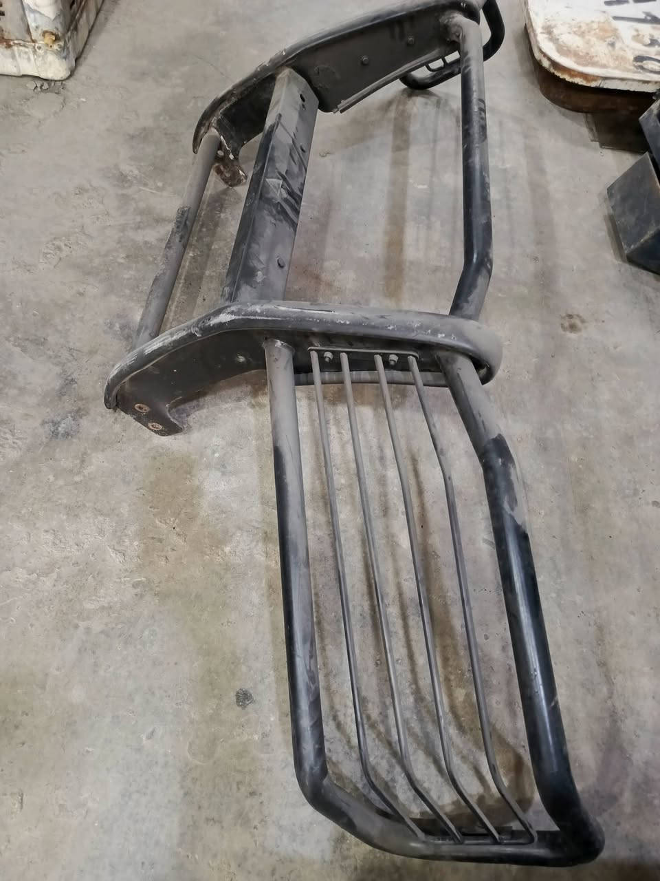 متوفر درع لاندكروز 2003 السعر 250الف للتواصل ***********مكلف بلنشر
