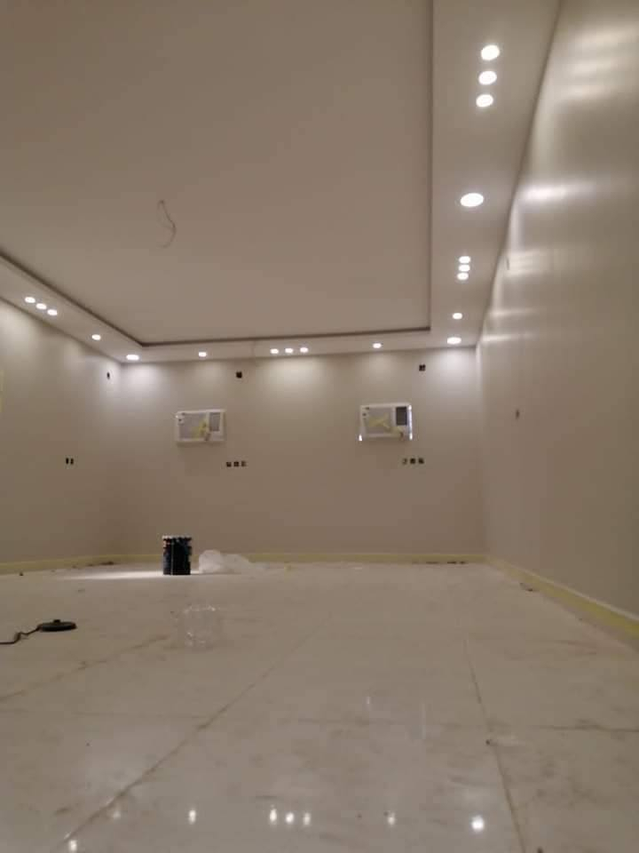 عملائنا الكرام فريق عمل الرقي للصبغ والديكورات يهنءكم بحلول شهر رمضان الكريم كل عام وانتم بخير    صبغ داخلي وخارجي بأسعار لا تقبل المنافسه 
جميع اعمال الديكورات الحديثه  
جبس امبورد 
تغليف جدران 
شيبورد
بديل رخام بديل خشب 
ارضيات باركيه 
كادر مصري علي أعلي مستوي من الدقه يعمل تحت إشراف مهندسين 
واتس          ***********
