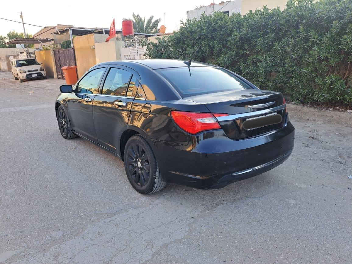 اللهم صلِ على محمد و آل محمد
السلام عليكم 
للبيع او للمراوس 
سي200 موديل 2014 رقم بابل دولي سنوية مجددة لسنة2029 
مگينة 4سلندر 
حجمها 2400 
گير مگينة حدادية كهربائيات درجة اولى 
تبريد تدفئه درجة اولى 
السعر (((72))) و بيها مجال 
مكان السيارة : الحلة 
للإستفسار الاتصال على الرقم 
***********
