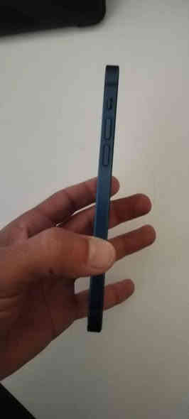 متوفر ايفون مستعمل نظيف بلادي وتر بروف ذاكرة 128 لون ازرق نظيف جدا فقط سماعة اتصال عطلانة رايدة ب ٣٥٠ و بي مجال مكاني بغداد مدينة الصدر الاولى الشراي يتفضل واتساب او يتصل *********** بغداد
