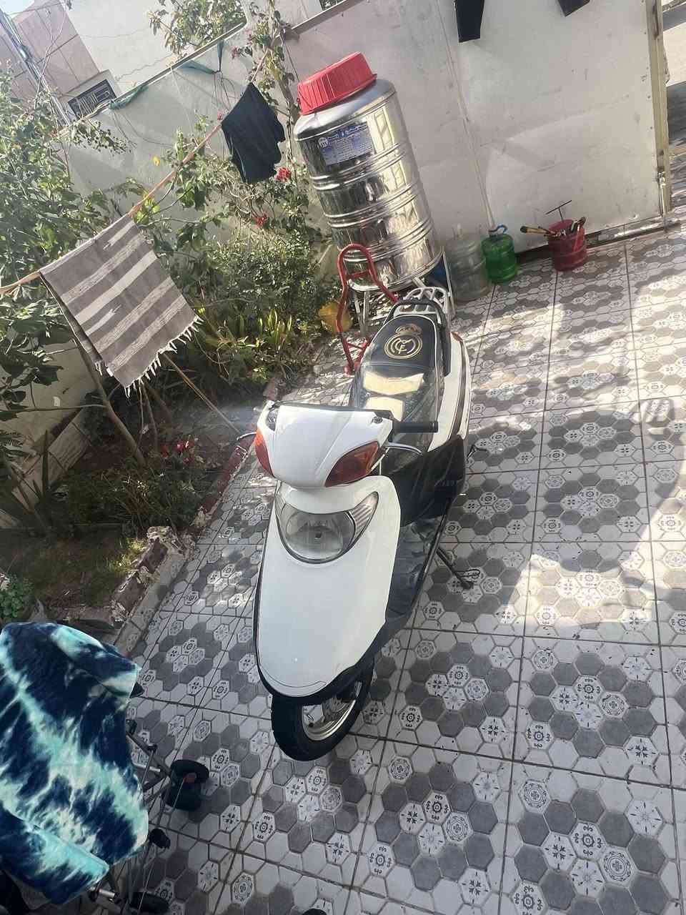 السلام عليكم سبيسي ماليزي دراجة نضيفة شغالة هندر كلوب الامامي الكفرات نضاقتهة ٧٥٪ عوزهة ترتيب السلف شغال بس عوزهة شخاطة الستان الاسبعة موجود تخم تاير جديد بعدة بل نقشة مالتة المكينة خير من الله ناعمة ما بيهة صوت مكاني حي الجامعة تفضل خاص


**إذا كنت صاحب هذا الإعلان وتريد حذفه لأي سبب، رجاءا أرسل رسالة إلى الدعم الفني**