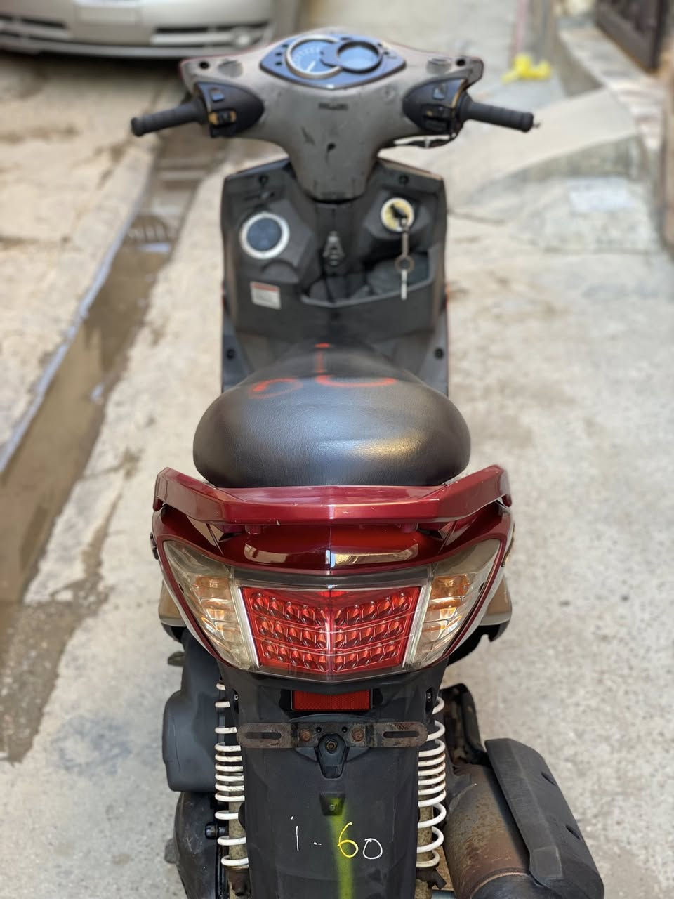 إسلام عليكم اخوان دراجه سكنس فحل نوزل خطين طلاعات
فئه الكولد لون مميز وختم واحد كفاله عامه من كلشي دراجه رمبه ضمان مكينه وكفر 
مكاني///بغداد كريعات
رقمي ///***********
