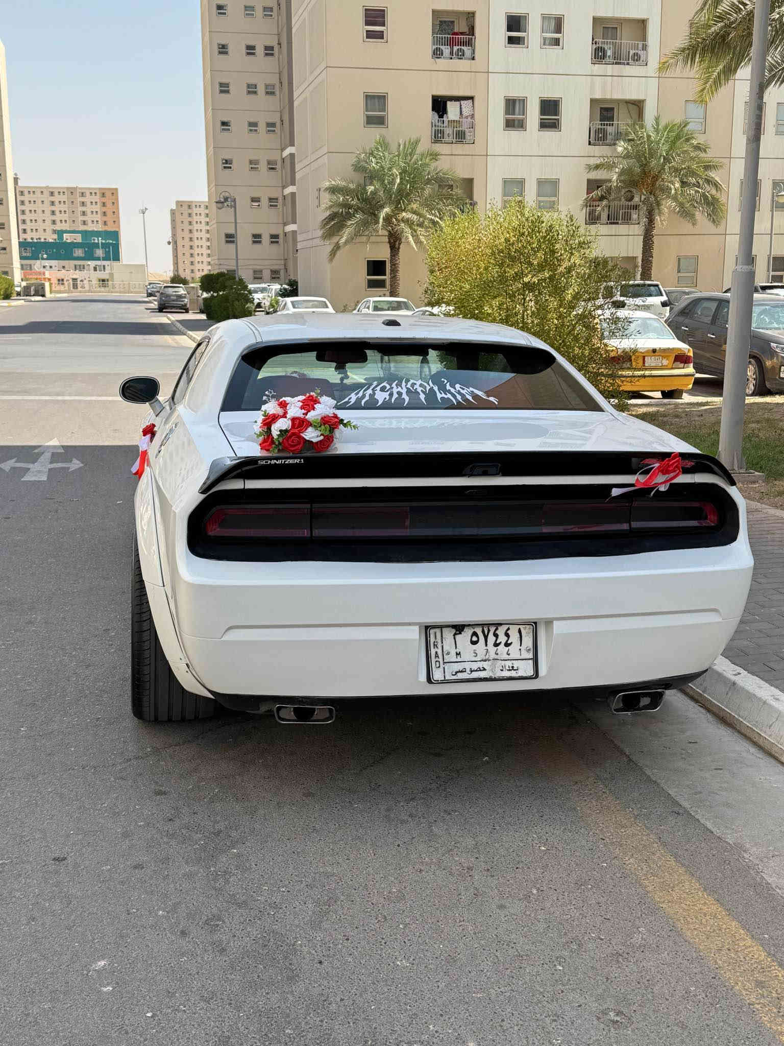 دوج جالنجر موديل 2013
السياره فول مواصفات فئه خاصه ريد رسنك 1/1
محرك 3600 كير 5 نمر 
١-فتحه سقف 
٢-تبريد قطعتين 
٣-شاشه لمس + قلاب سيدي +اواكس + بلوتوث
٤-شفتات 
٥- كشنات تدفئه 
٦-نظام سبورت 
٧-فول تحكم ستيرين 
٨-يصمه اشغيل + بصمه ابواب 
٩- سبيسرات تخم
السياره محدثه بجم هلكات + وايد بدي 
ويل جديد حجم 20 اصلي 
تخم تاير جديد الخلفي 315 الامامي 275
كشنات جديده 
رقم بغداد بأسمي تحويل ثاني يوم
السياره حادثها خلفي جاملغ وباب 
بيها قطع صبغ ابيع حزام مكفول من الشواصي واللغود 
السعر 117 وبيها مجال بسيط 
للاستفسار الاتصال *********** بغداد
