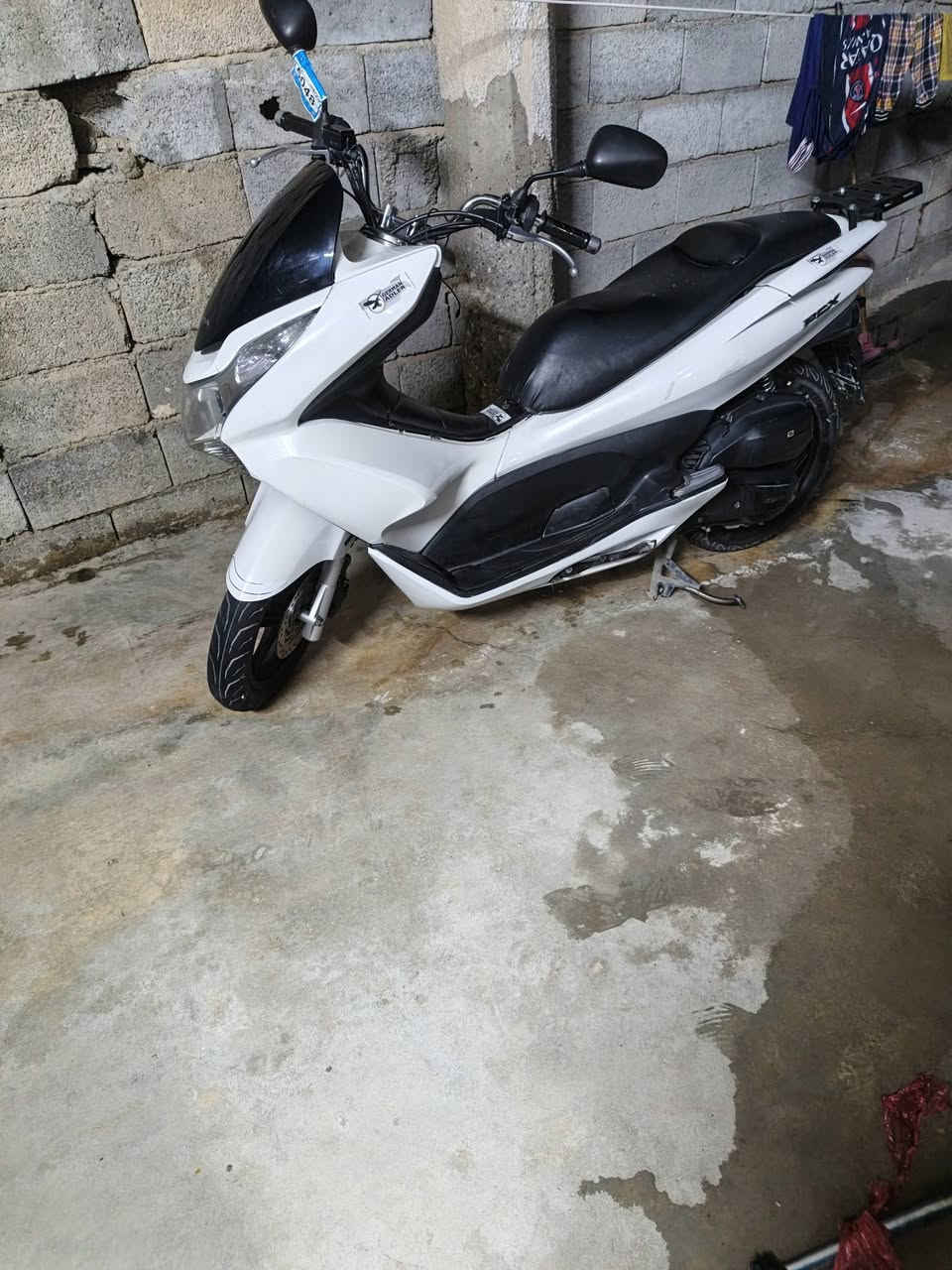 سلام عليكم دراجه qsx جيل الاول ياباني  JF دراجه ماشيه 44 دراجه خير من الله جاهزه السعر $$ 1400 وبيه مجال حق الجيه مكاني الحسينية مال المعامل منطقة السعادة ***********
