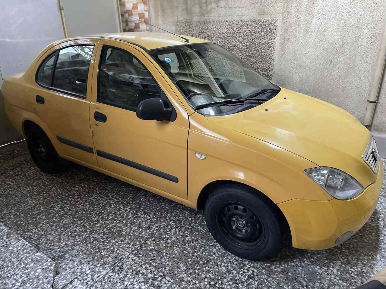 سلام عليكم طيبه موديل 2016 بسمي رقم بغداد لدولي لسياره ماشيه 100 حقيقي لسياره جديده وبلاديه كفاله دواخل شركه مامشتغله تكسي كله عله لبلاد جاهزه اي نقص مابيه تخم تاير لسعر ب49 مكان بغداد رقم ***********
