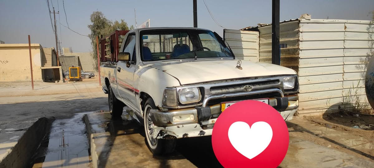 بيكم تويوتا موديل ٨٩ سياره جاهزة 
هزة جديده 
تحويل مباشر باسمي 
سياره خير من الله 
مكانها بغداد سعرها ٣٧ وبيها مجال للشراي 
ما متواجد عالفيس إلي تفيده يخابر 
***********
