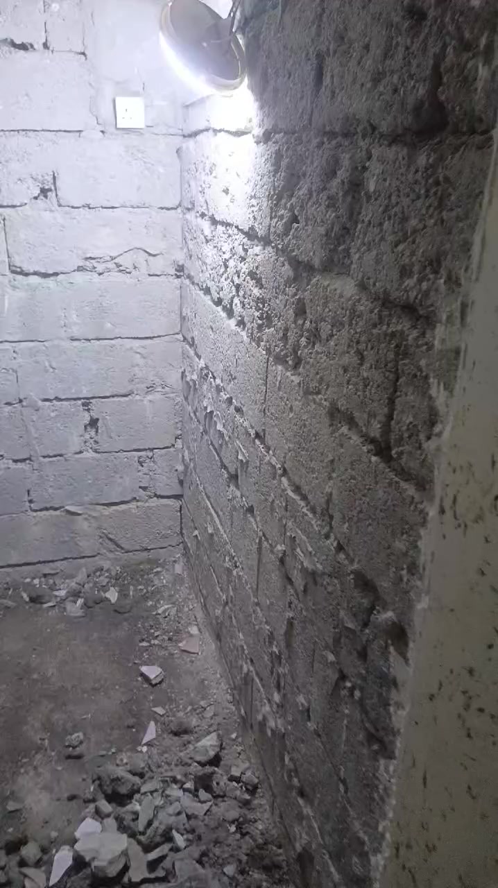 السلام عليكم اخوان أي واحد عنده تفليش ترميم أو رمل جص سمنت تدخيل بلبيت او تصعيد ايشي عندك خابر ودلل 
***********
