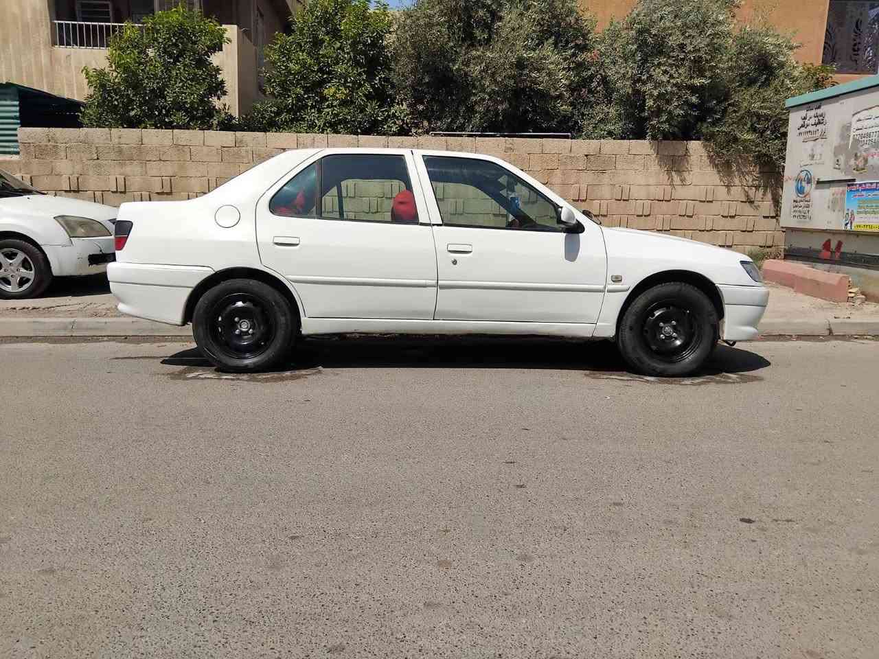 سلام عليكم
بيجو 306 رقم بغداد بأسمي سيارة نضيفه كير مكينه وصدر تبريد تدفئه مصبوغه حزام للجماليه دواخل السياره نضيفه 
السعر 38 $
بيها مجال بسيط 
المكان بغداد زيونه
الرقم ***********

