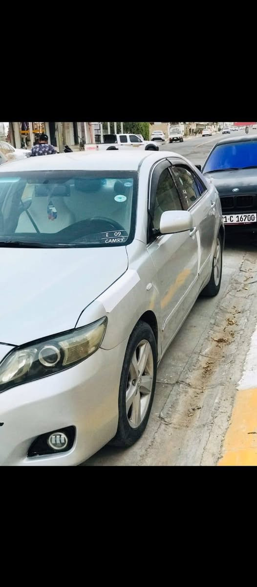 كامري 2009 خليجي محرك 4رقم سليمانيه باسمي مندوب غاز  كلير عام بدون ضربه بدون معجون سعر 92 مراوسه فقط حسب قناعه رقم ***********
