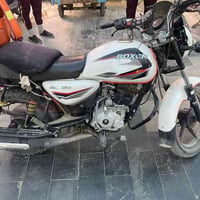 دراجه بوكسر موديل ٢٢ دراجه مكينه ما مفتوحه مرقمه نجف العنوان بغداد محت...