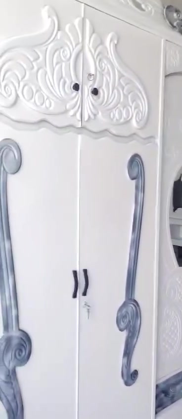 سلام عليكم غرفه صاج صبغ حراري نظافه فول فول بيع شراء مراوس تفاصيل ع خاص***********
