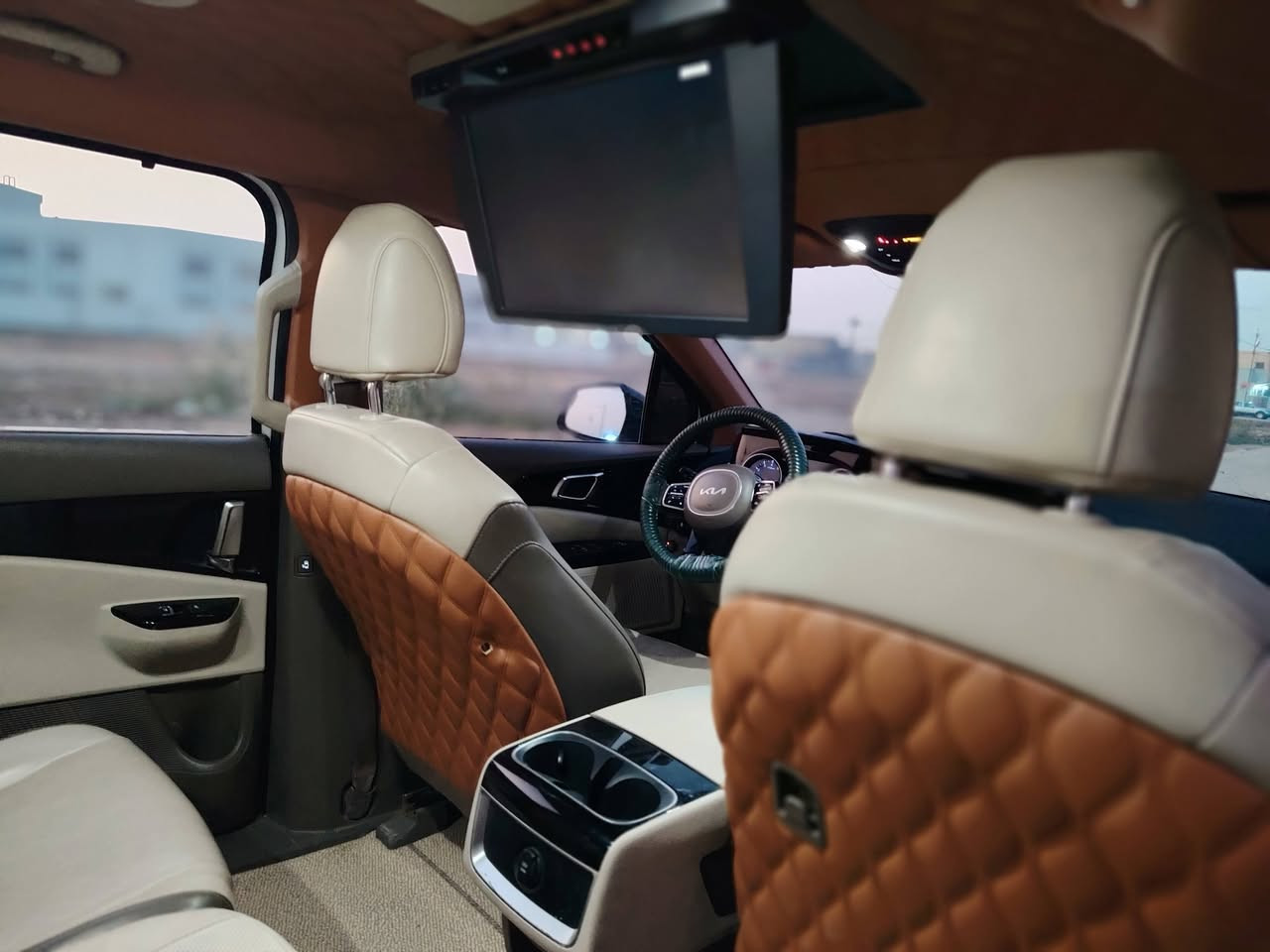 السلام عليكم
#كرنفال 2023 كوري بنزين غاز #مراوس أو بيع
1- تحكم بالستيرن
2- حساسات امامي خلفي
3- حجم المكينة V6 3500
4-رقم السياره بابل تكسي 
5- شاشة متصلة
6- كامرات خلفيه 
7- بصمة
8- ويل كب 
9- تشغيل عن بعد
10- بيبان كهربائي
11- لاياتات لد
12- لايت زنون
13- اشاير بالمرأة
14- كشنات جلد بيجي
15- ثلاثة قطع تبريد
16- هيترات بالكشنات حار، بارد
17- هندبريك بصمة
18- شحن وايرليس
19- هيتر بالاستيرن
20- كشنات تدفئه تبريد 
21- مرأة شفط
22- كشن السايق مي مري
23- تحديد مسار
24- نظام قيادة سمارت, سبورت, ايكو، عادي
25-سعره295
مكان السياره بابل_شوملي أو حياكم الله  ***********
