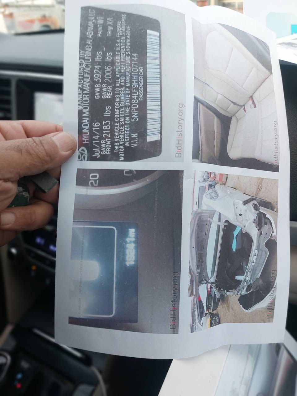 السلام عليكم النتره وارد أمريكي موديل 17 
رقم بغداد جديد هزه جيده قبل يومين بدل الرقم
بدون اربك 
بصمه ابواب 
مري شفط 
كامره اصلي 
ويل كب 
سياره فول ماعده الفتحه
صور الحادث سونار جديد قبق جنطه صبغ فقط
مكينه مامفتوحه بيه خيط بخار الانتره كل ايبخر
سعر 115 بيه مجال 
*********** اتصل 
 *********** وات ساب
