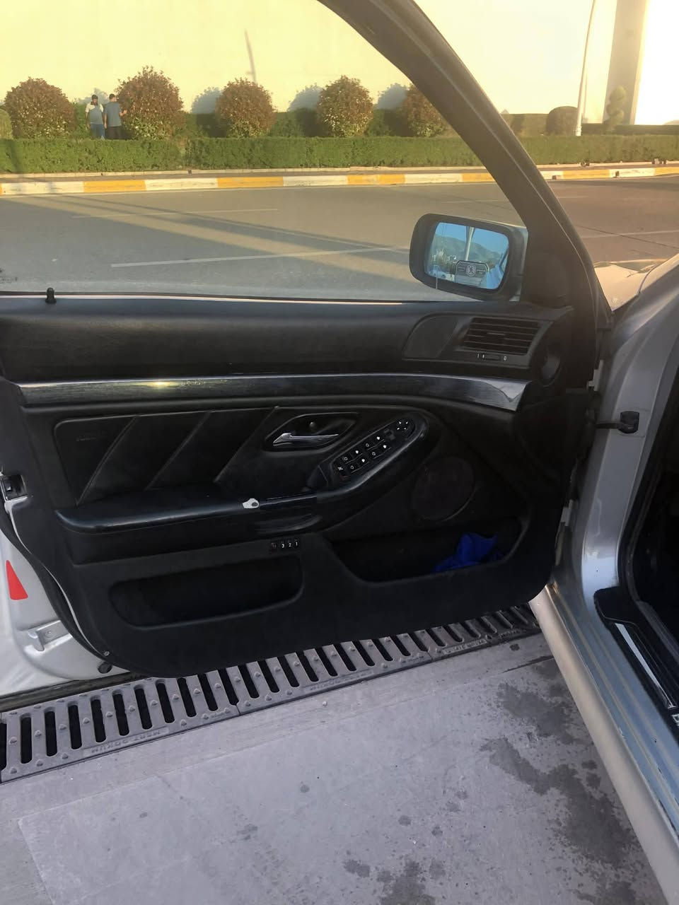 بەناوی خوای گەورە 
 Bmw e39  525 
  ٥٢٥ دەبڵ دیجیتاڵ گێڕ عادی 
ئارمی هەولێرە بە شەرت نایدەم 
مۆدێل ٢٠٠٠ بێ دەعم و لێدراو  
 جوارجام کارەبا  و ئۆتۆ 
ئاوینە و سنوق کارەبا  
سیستەم سماعە و ئیمپیفایر  
کوشن هیتەر  
شاشە ئایپاد 
ناو رەساسی  
ناو دەری زۆر جوانە 
مشتەری نیت لە کاتی خۆت و ئێمەش مەگرە 
 مشتەری سەرچاوم  وەرە سیری بکە و مەعمەلەی خۆت بکە  لە سلێمانیم  سعری ٤٨$ گەڵا و مەعمەلە کەم 
***********
