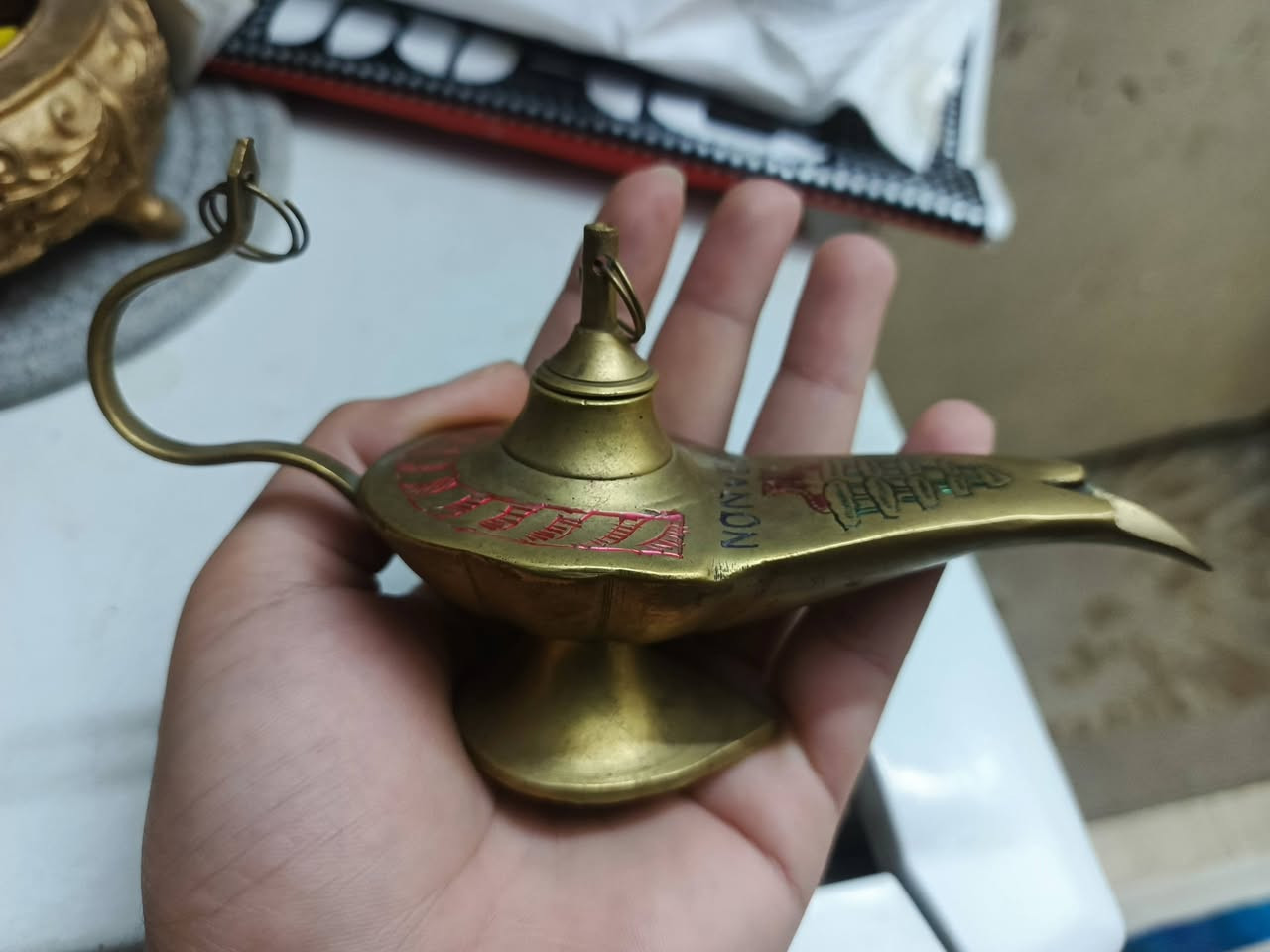 السلام عليكم اخوان فانوس نحاس جابو اليه من لبنان امانت الله قطعه تموت ويا هاذ نفر تيتي والقاعده مرمر  سعرهن 100 ومجال بسيط


**إذا كنت صاحب هذا الإعلان وتريد حذفه لأي سبب، رجاءا أرسل رسالة إلى الدعم الفني**