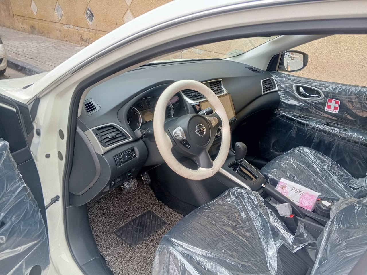 سلام عليكم سياره نيسان سيلفي البيع موديل 2025 كفاله عامه من كلشي مثل ما واضح بل صوره
سلام عليكم سياره نيسان سيلفي موديل 2025 كفاله عامه من كلشي مثل ما واضح بل صوره سياره جديده  الاتصال عله الرقم ***********
