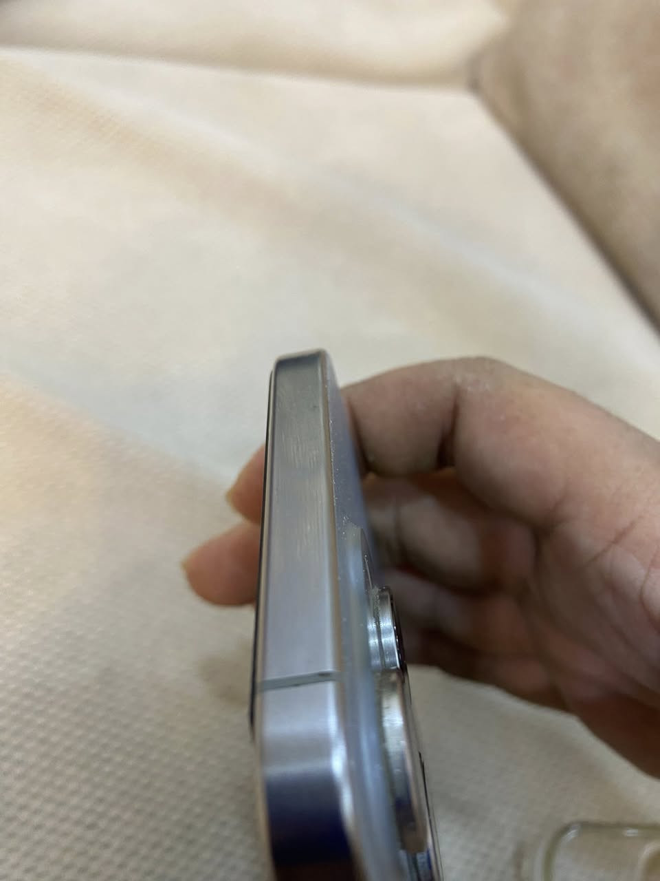 للبيع ايفون 15 برو ماكس انظف من النظيف استخدام قليل بطارية 90 لا شخط لاكسر لاضربة ولا مفتوح ولا مبدل بي شي بعده ع البلاد مع الباكيت والكيبل كامل مابي نقص السعر 1.250 المكان بغداد - ابي غريب - ***********
