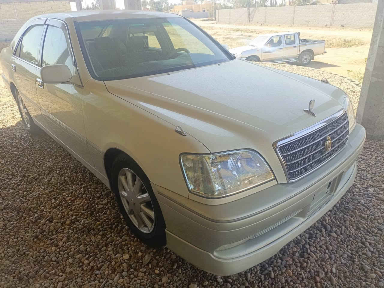 ملكه 2002 ادوات كرستال اصل 
مكفولة كفاله عامه 

بدون صبغ عراق ويابان 

خضراويه جديدهه

دكمتين شاصي 71 

4 كشنات كهرباء 

برده خلفيه 

ويل نجمه 

مكان فلوجه 

سعر 90

***********
