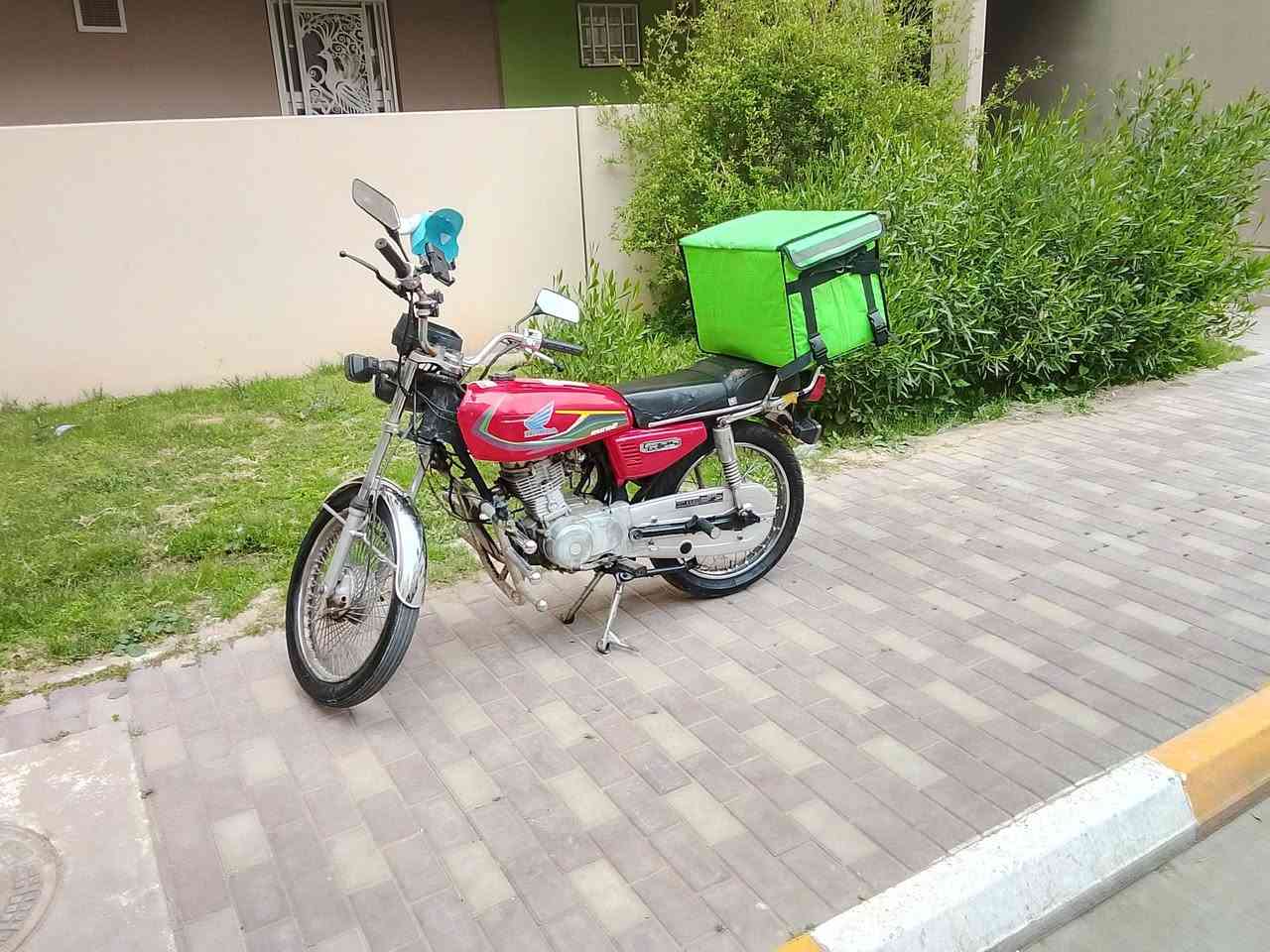 سلام عليكم دراجه يراني 4كير كامله مكمله مابيه كل نقص اوراق كامله مكمركه بوجهك للترقيم 7اوراق مديل 2020 سعر 650 بيه مجال بصيط حك لجيه مكاني بسمايه ***********
