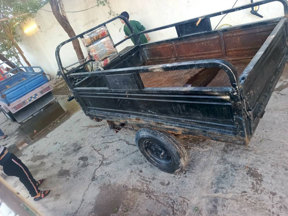 ستوت للبيع كلك،،***********
