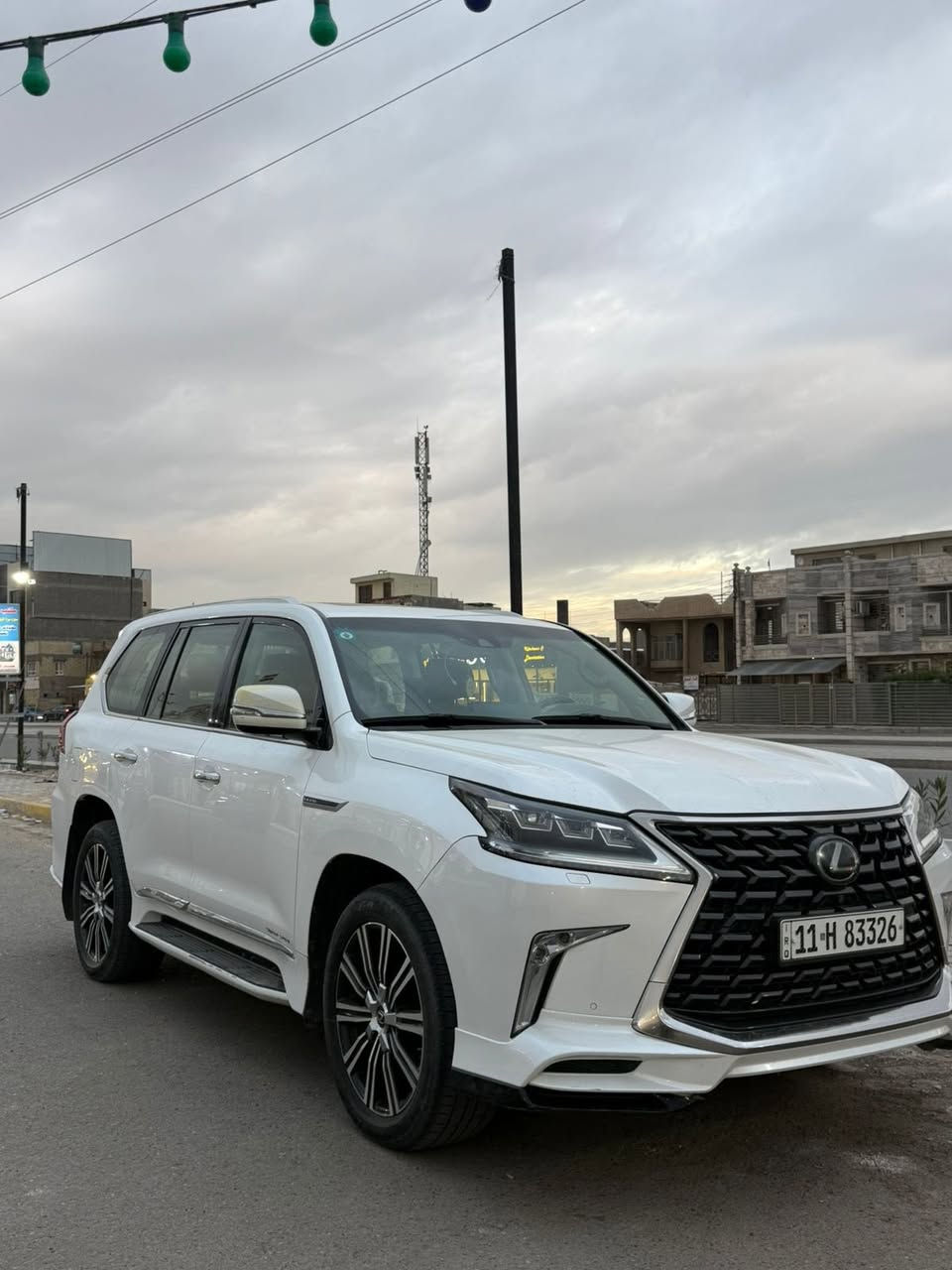 السلام عليكم 
لكزز 2021 سوبر سبورت 
5700:V8
مواصفات بوب شفط 
داخل قرميدي 
رقم بغداد
ماشيه 72 الف 
خزن ميموري 
كشنات تدفئه تبريد 
كامرات 360 
بريميه 
مع مرفق السونار داخل المنشور
الموقع بغداد حي الجهاد قريب جامع محمد رسول الله 
للاستفسار ***********
