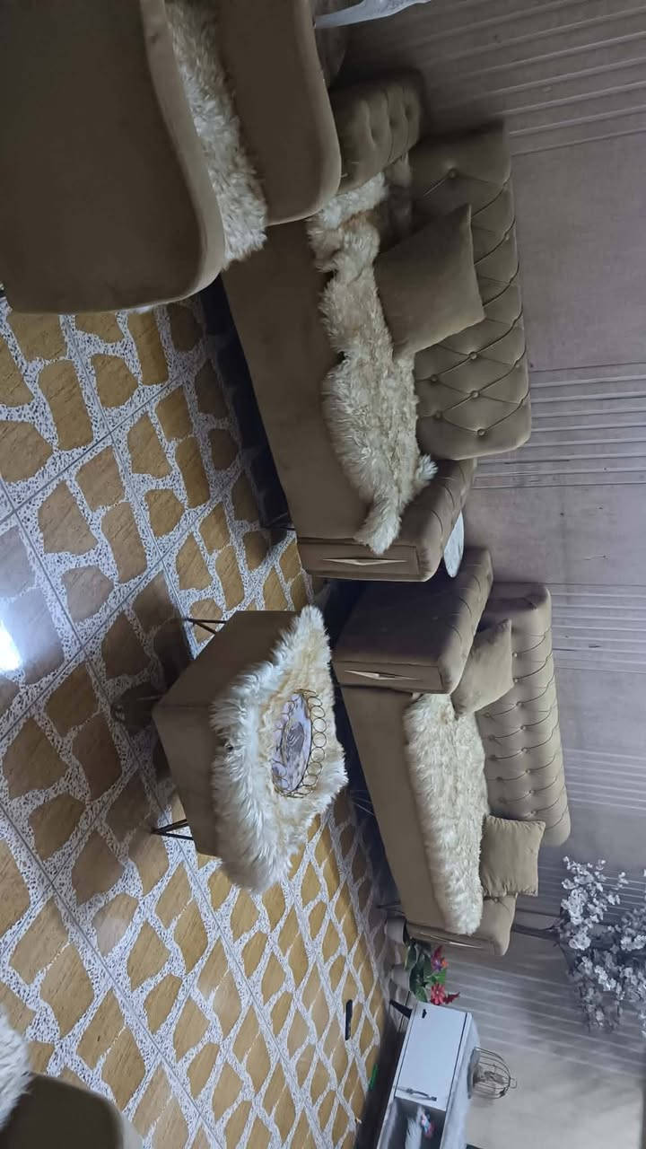 سلام عليكم تخم للبيع اخو جديد نضافتة 90بلمية ضغط كلة سبرنك تفصال مو تجاري ماكاني لحسينية شارع ابو سمير


**إذا كنت صاحب هذا الإعلان وتريد حذفه لأي سبب، رجاءا أرسل رسالة إلى الدعم الفني**