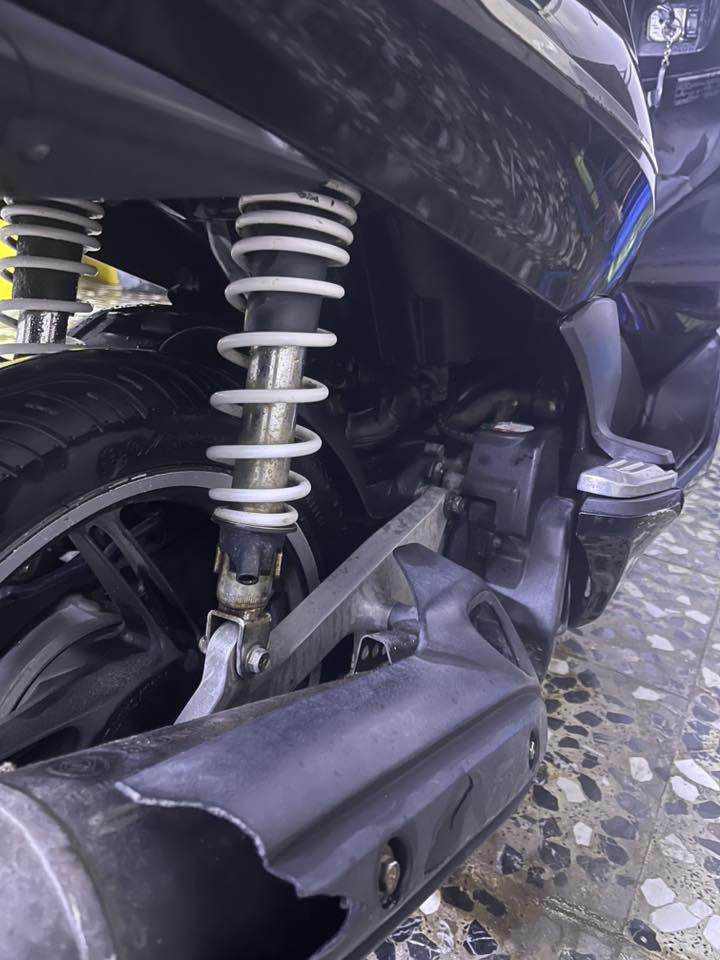 السلام عليكم PXCالجيل الاول ياباني JFكفاله عامه كفر ومكينه بلادي مكينه 125ccفول شلعه ومعدل يدات تدفئه شرط المكينه برغي مامفتوح بيهه جيب فيتر وافحص سعر1450وبيه مجال الرقم ***********مكاني الامين الثانيه نقص بس ستان تعليك
