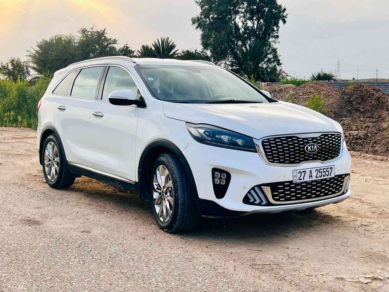 #سورنتو 2020 خليجي كفاله عامه
رقم ذي قار  تحويل مباشر 
المواصفات 
فول مواصفات ماعدا البنوراما 
بصمه + بصمه ابواب 
6 سلندر 
7 راكب  
شفتات مقود 
جنطه كهرباء 
كشنات كهرباء 
مري شفط 
كامره خلفيه دواره 
حساس امامي وخلفي 
3 قطع تبريد 
اشاير بالمري
السعر 250وبيه مجال 
العنوان الناصريه قضاء الدوايه ال عمر 
رقم الهاتف  ***********
