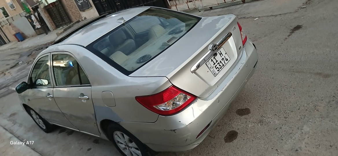 بي واي دي F3 محرك مسيوبيشي بلادي نضيف كير عادي  كشر بلادي مابي ضربة بيه جراد تدفئة تبريد بلادي  كهربائياته على  وضع الشركة غرفته نضيفة صدره نص عمر رقم دولي بأسمي مكاني حي الجهاد السعر ٤٩ (***********/***********) بغداد, العراق
